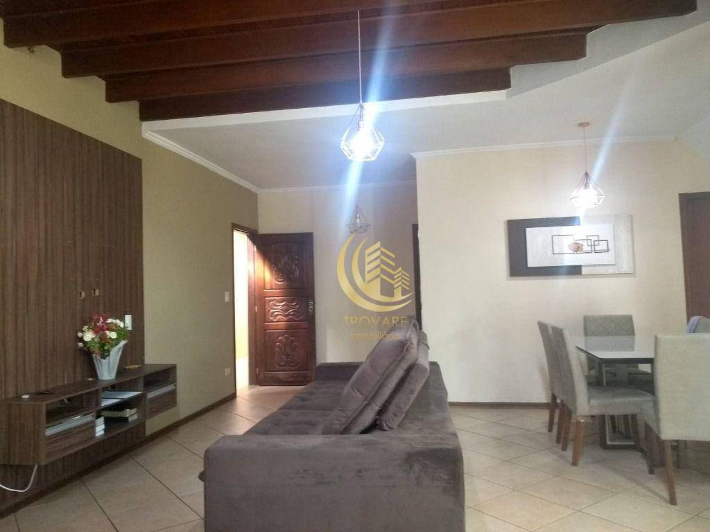 Sobrado à venda com 4 quartos, 300m² - Foto 2