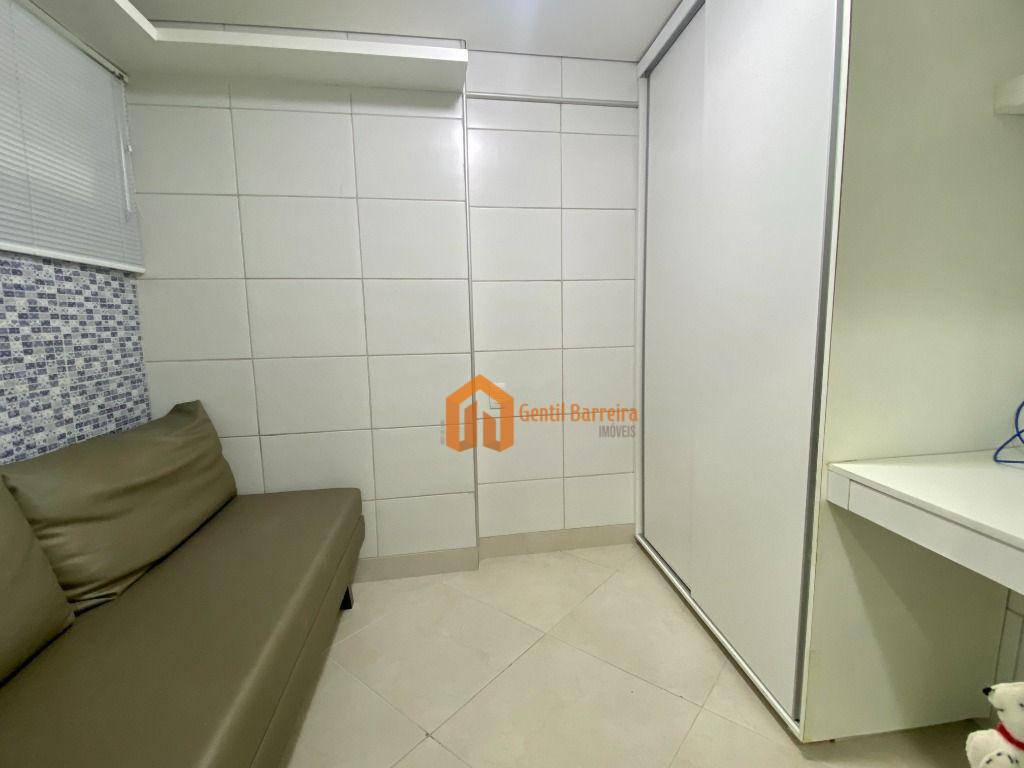 Apartamento à venda com 2 quartos, 82m² - Foto 32