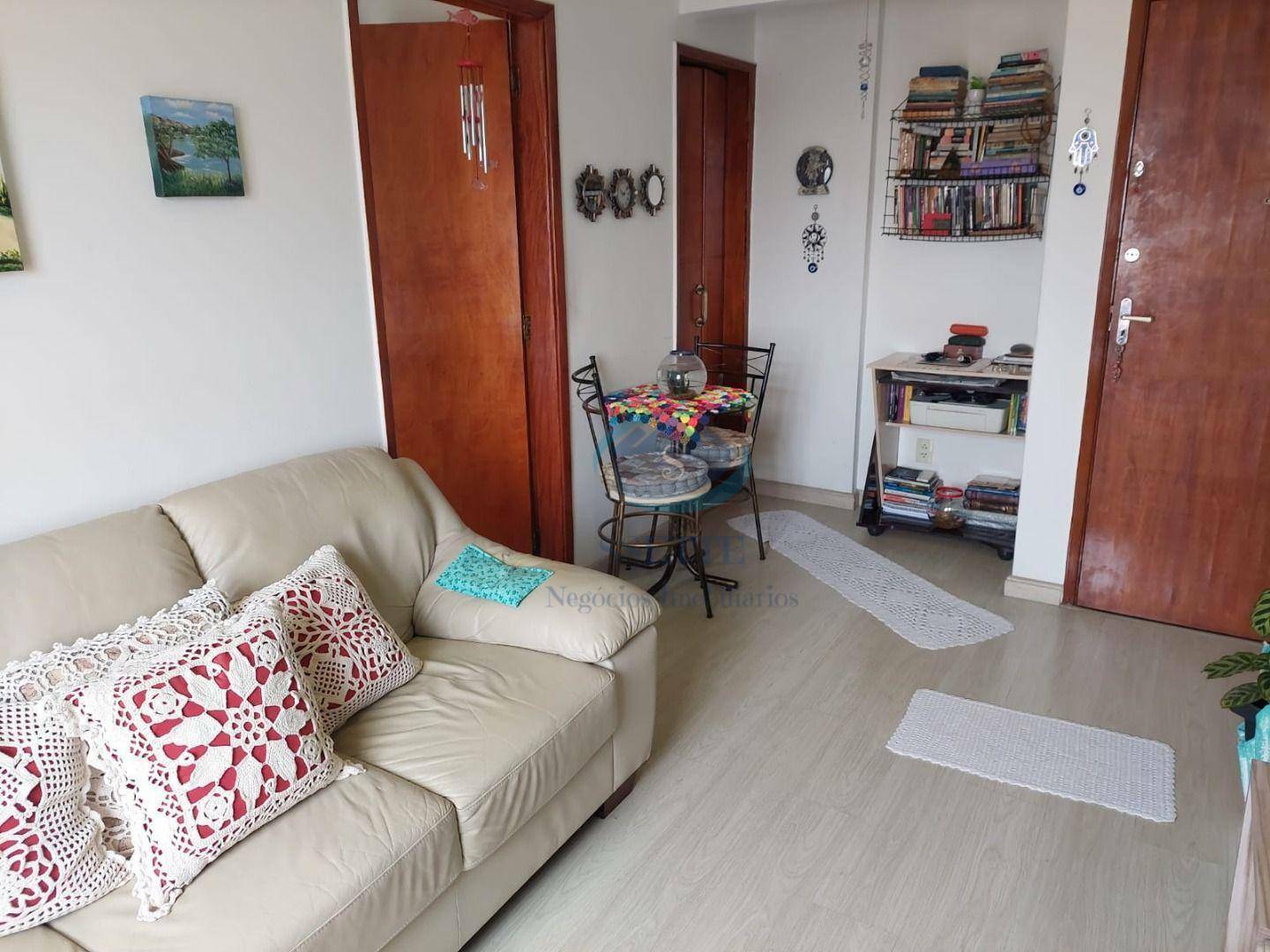 Apartamento à venda com 1 quarto, 48m² - Foto 4