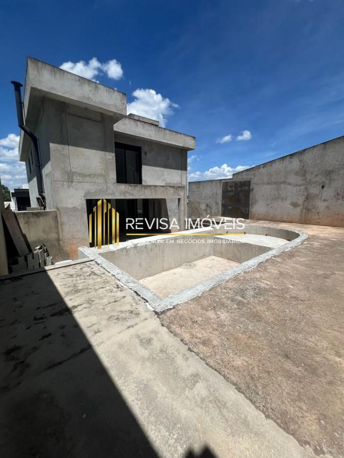 Casa de Condomínio à venda com 3 quartos, 290m² - Foto 4