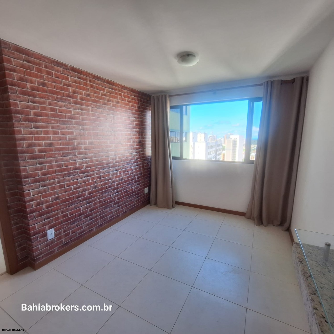 Apartamento para alugar com 1 quarto, 40m² - Foto 2