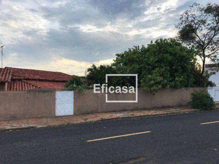 Casa à venda com 3 quartos, 195m² - Foto 9