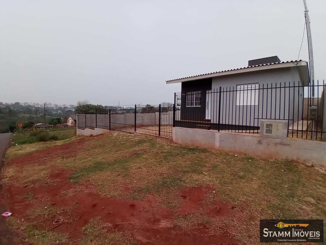 Casa à venda com 2 quartos, 240m² - Foto 3