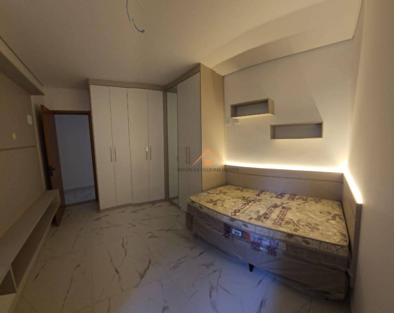 Apartamento à venda com 3 quartos, 90m² - Foto 6