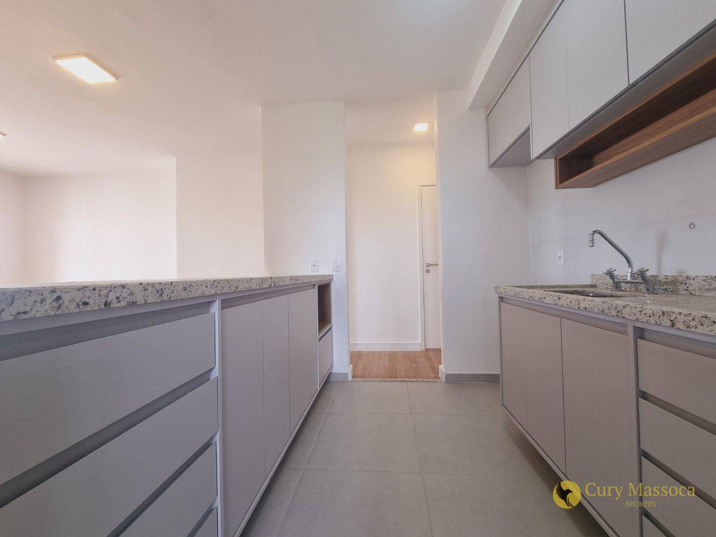 Apartamento para alugar com 3 quartos, 85m² - Foto 9