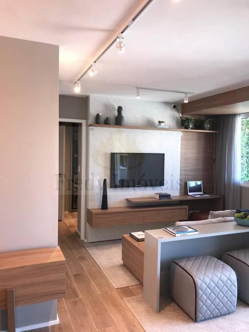 Apartamento à venda com 3 quartos, 76m² - Foto 2