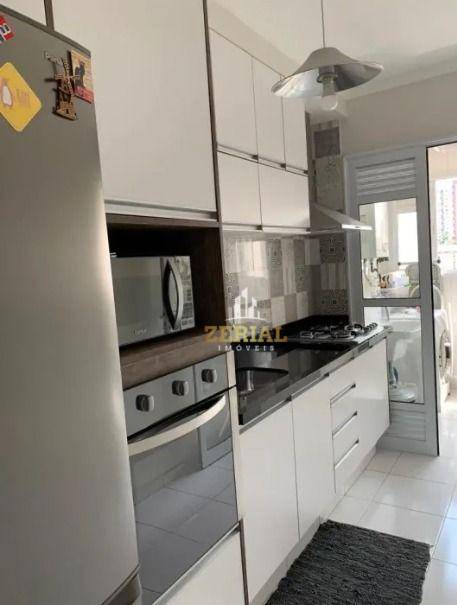 Apartamento à venda com 2 quartos, 68m² - Foto 11