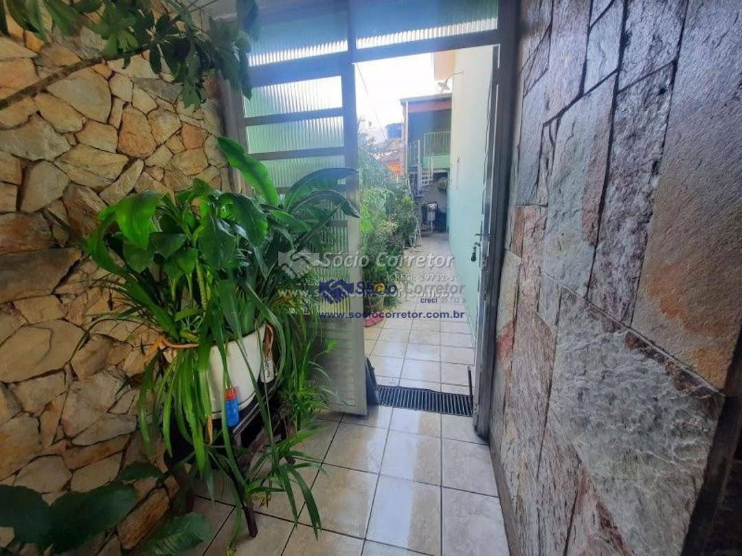 Sobrado à venda com 3 quartos, 140m² - Foto 6