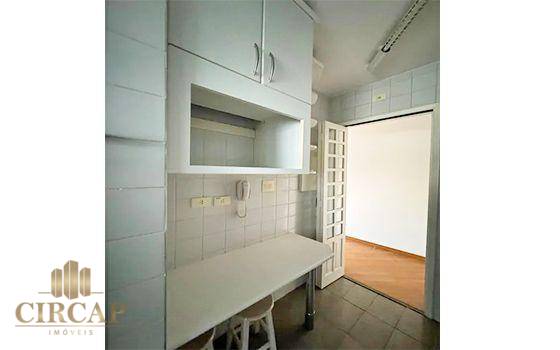 Apartamento à venda com 2 quartos, 75m² - Foto 12