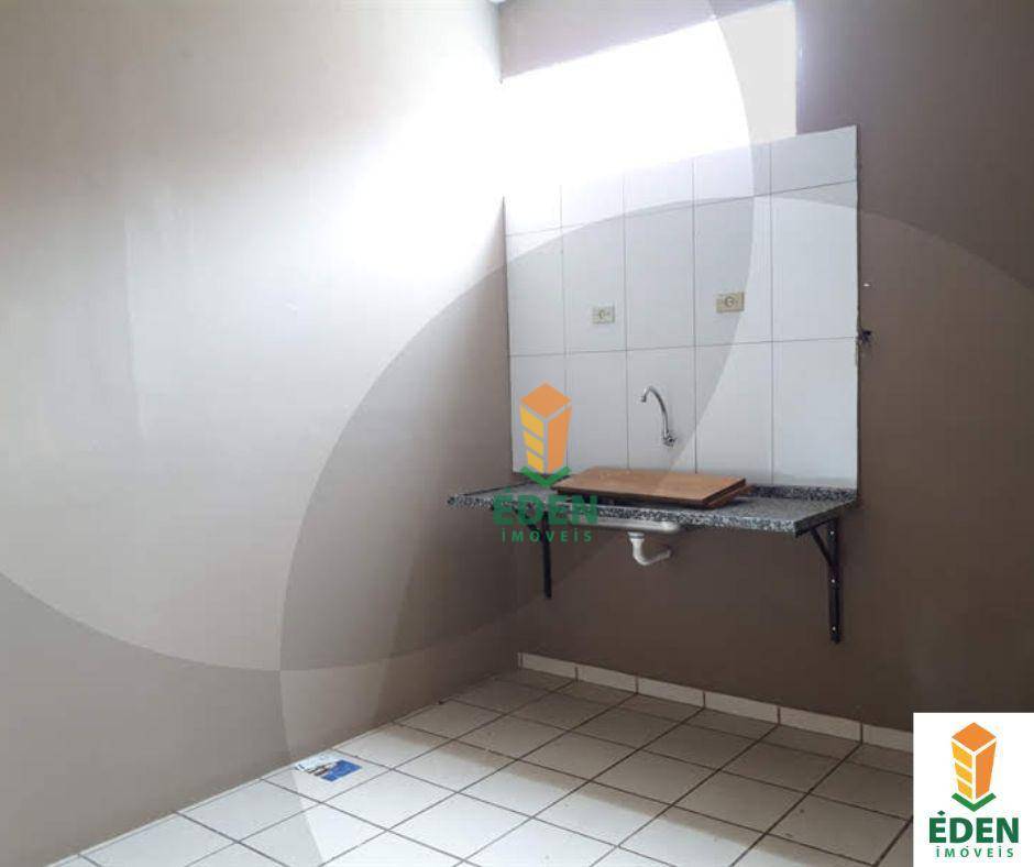 Casa à venda com 3 quartos, 270m² - Foto 12