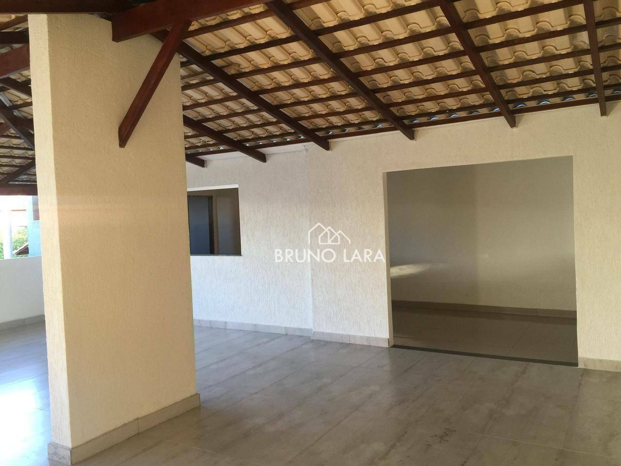 Casa à venda com 3 quartos, 360m² - Foto 18