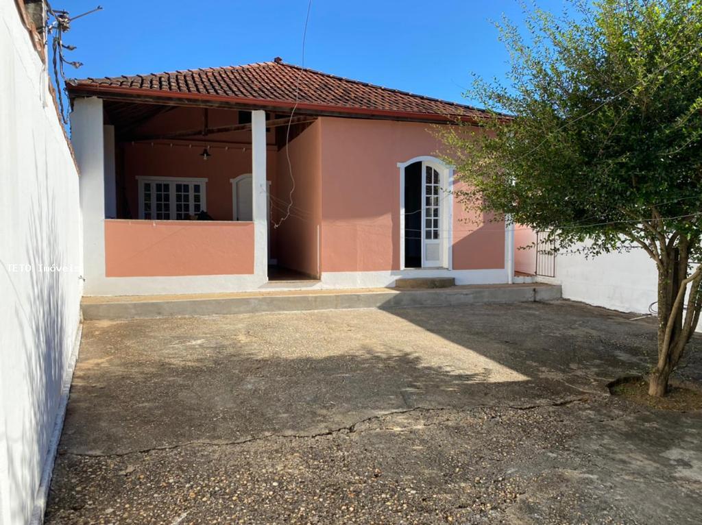 Casa à venda com 3 quartos, 300m² - Foto 31