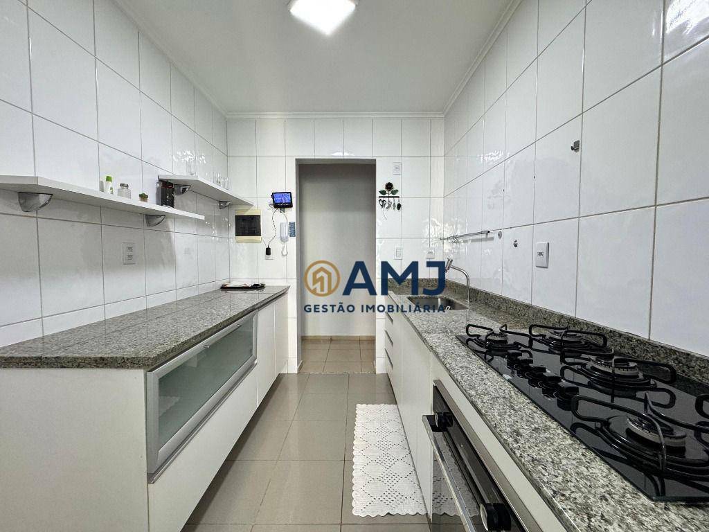Apartamento para alugar com 2 quartos, 72m² - Foto 8