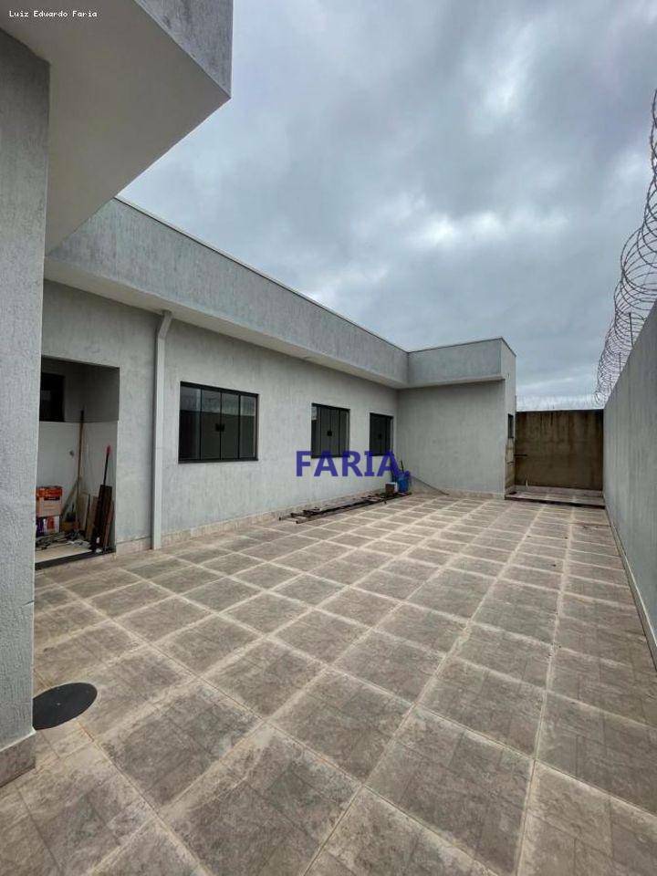 Casa à venda com 3 quartos, 140m² - Foto 27