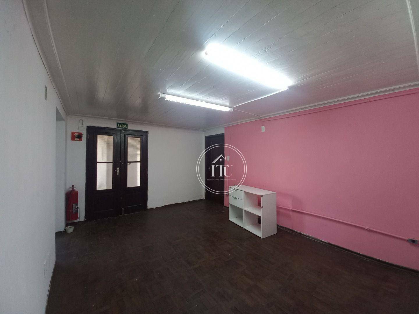 Casa para alugar com 2 quartos, 100m² - Foto 6