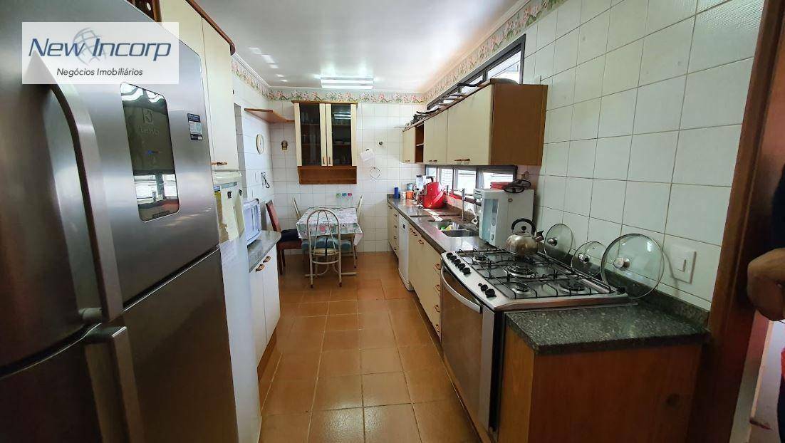 Apartamento à venda com 4 quartos, 154m² - Foto 9