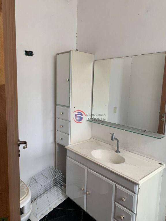 Sobrado à venda com 3 quartos, 330m² - Foto 11