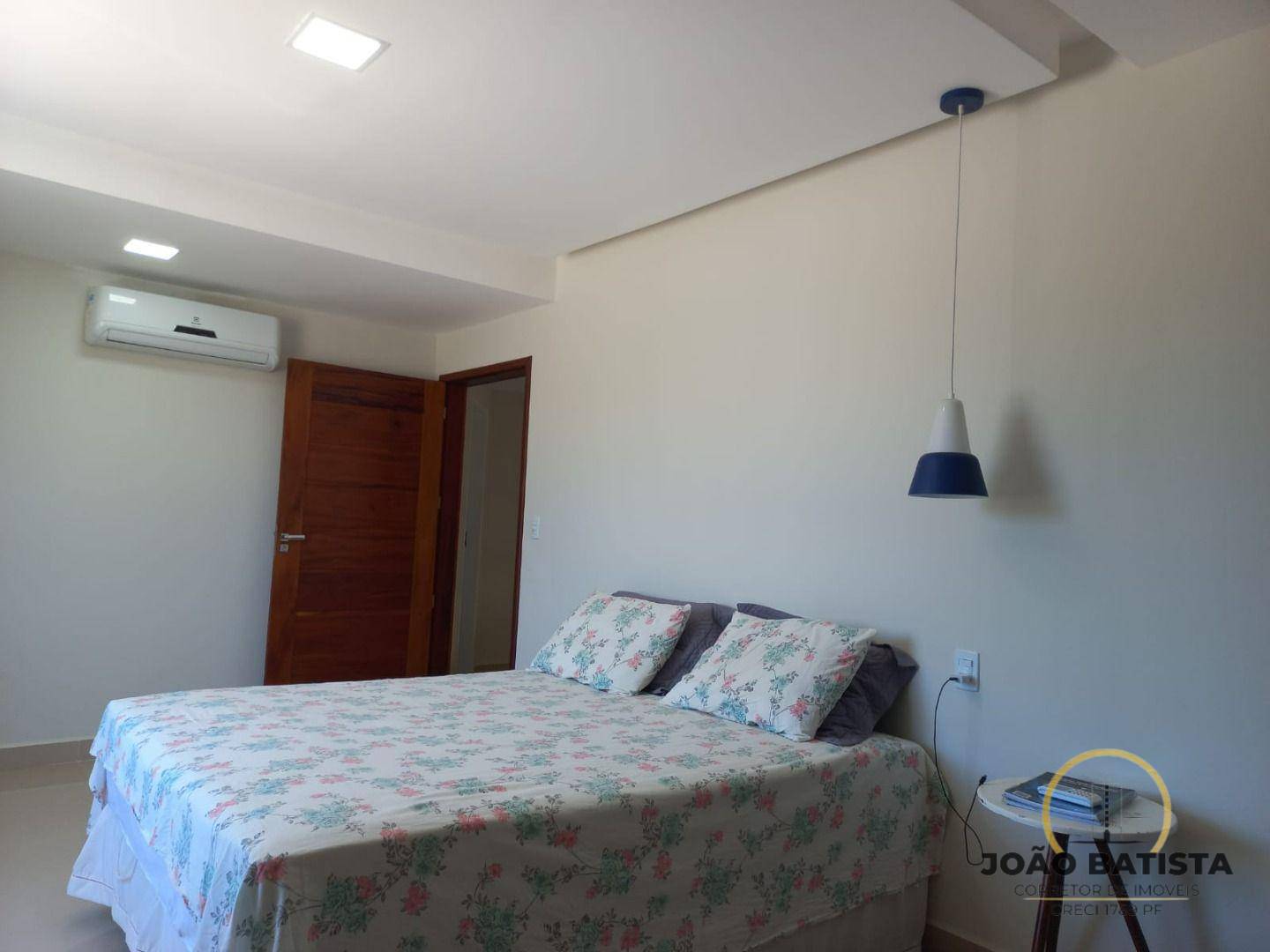 Casa de Condomínio à venda com 5 quartos, 241m² - Foto 17