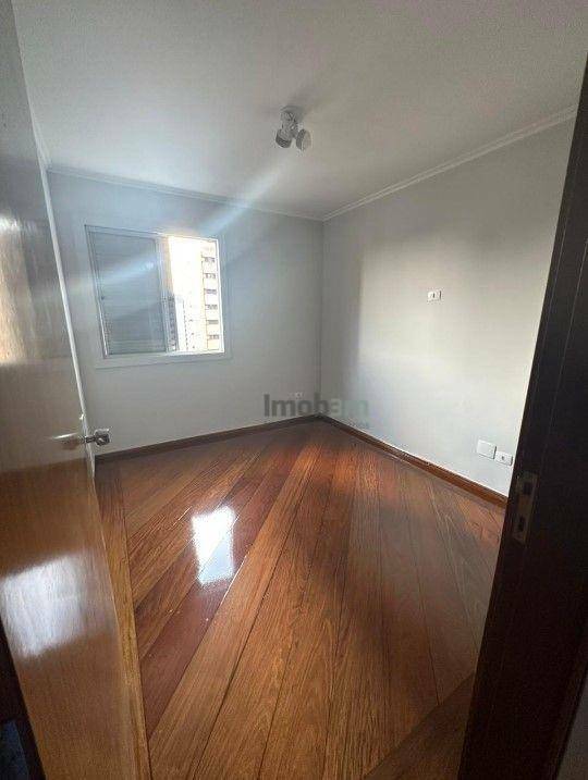 Apartamento à venda com 3 quartos, 90m² - Foto 22