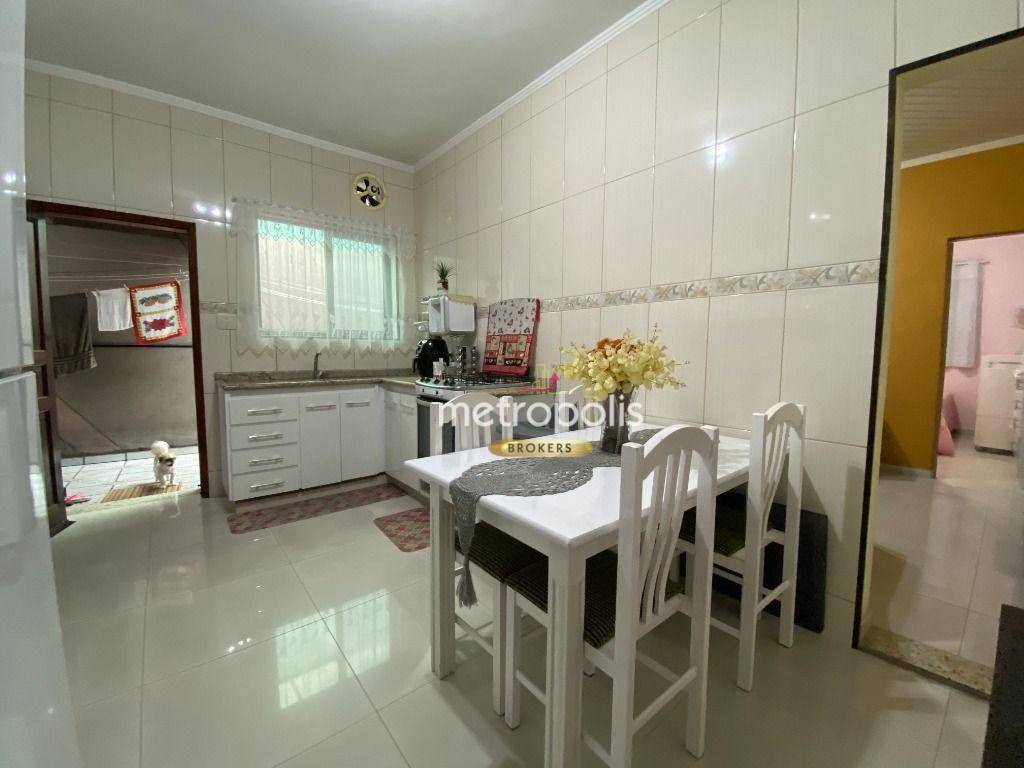 Casa à venda com 2 quartos, 119m² - Foto 9