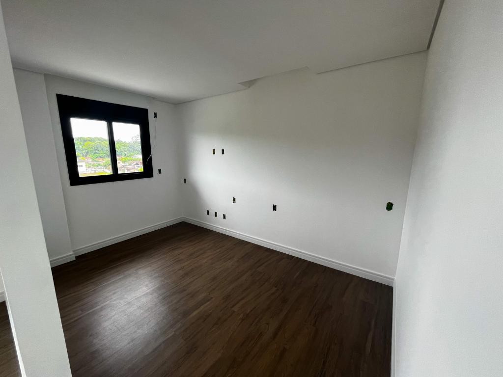 Apartamento à venda com 5 quartos, 104m² - Foto 7