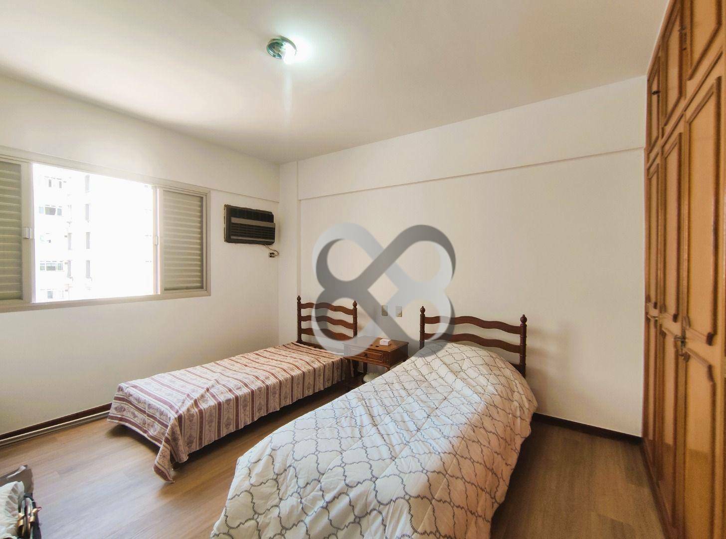 Apartamento para alugar com 3 quartos, 230m² - Foto 24