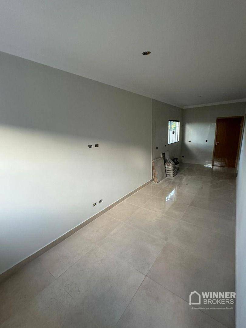 Casa à venda com 2 quartos, 65m² - Foto 10