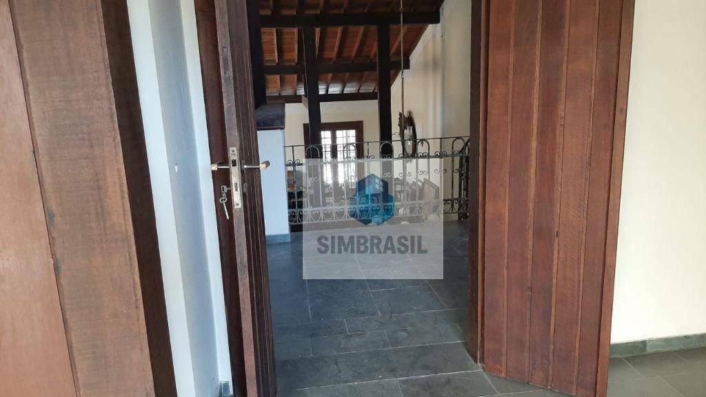 Casa à venda com 4 quartos, 179m² - Foto 19