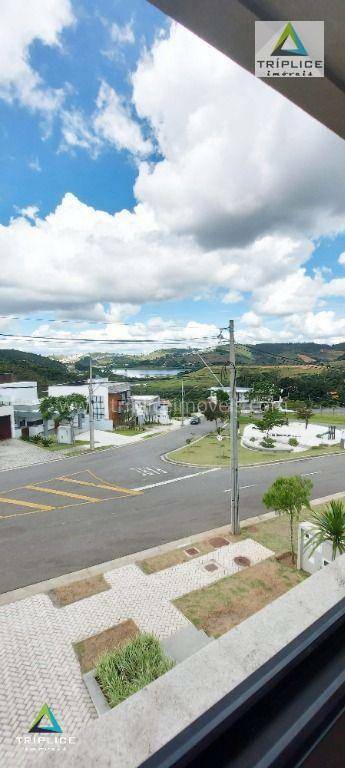 Casa de Condomínio à venda com 4 quartos, 330m² - Foto 38