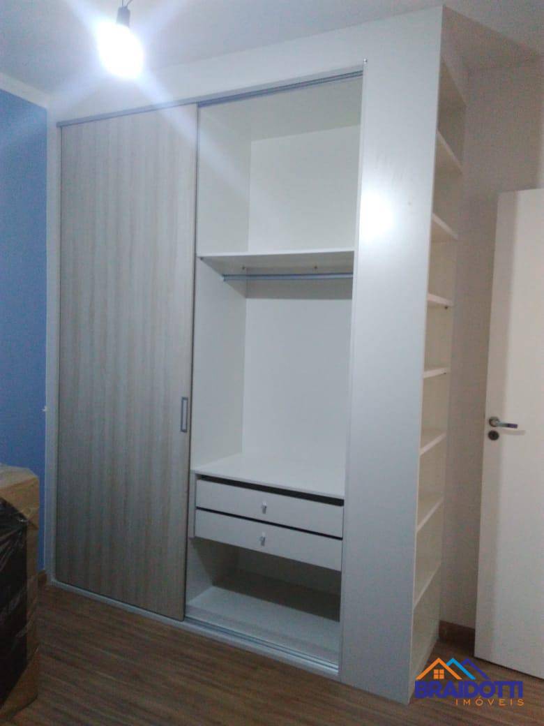 Apartamento à venda com 2 quartos, 45m² - Foto 14