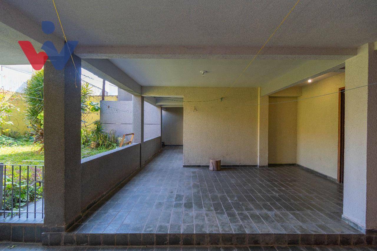 Casa para alugar com 4 quartos, 329m² - Foto 43