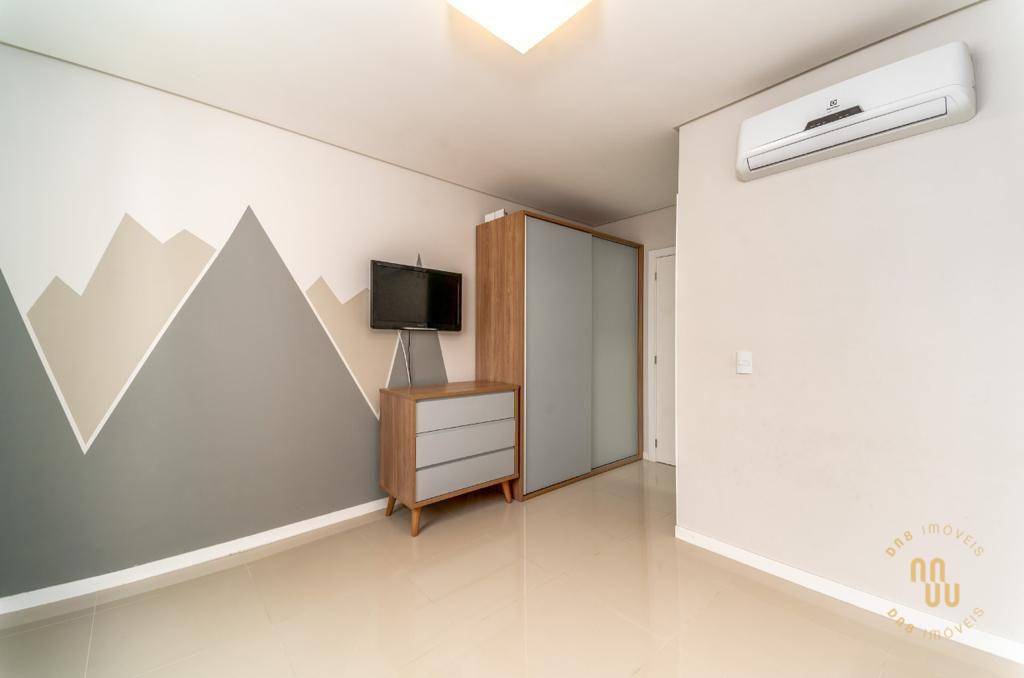 Apartamento à venda com 3 quartos, 123m² - Foto 23