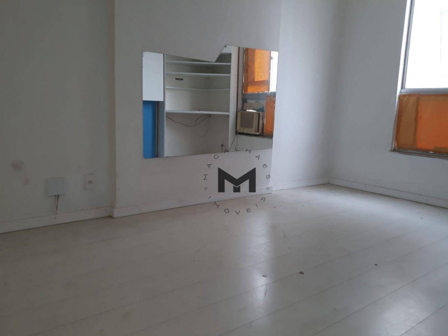 Apartamento à venda com 2 quartos, 63m² - Foto 17