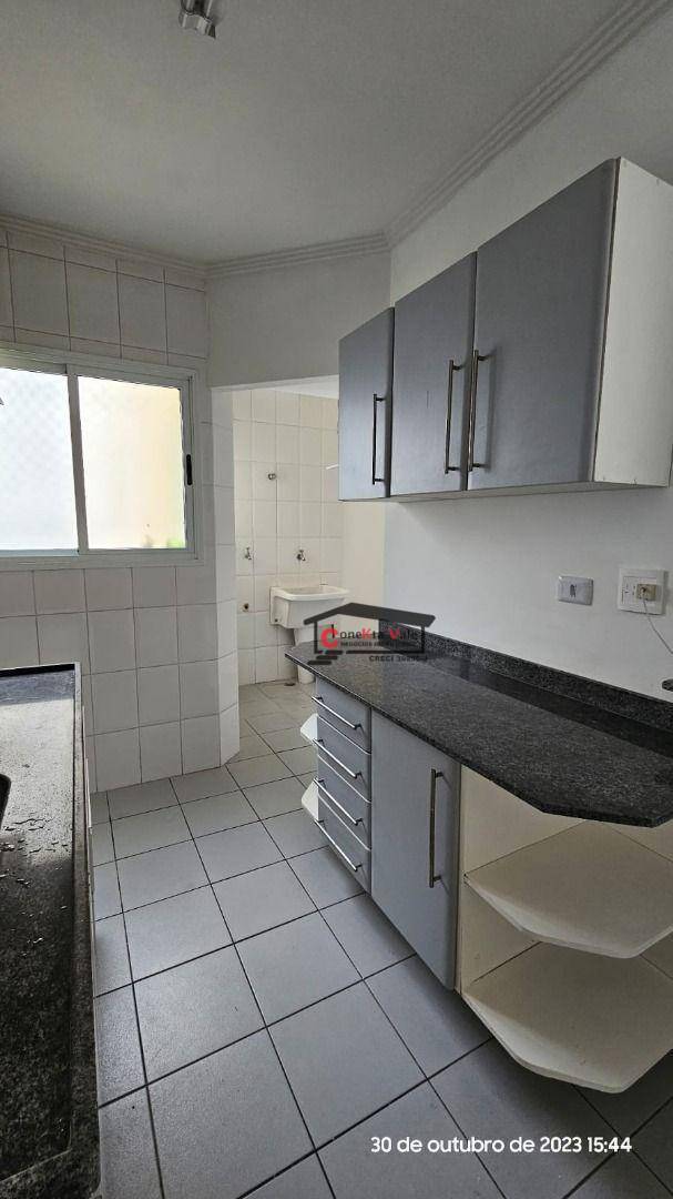 Apartamento à venda com 3 quartos, 77m² - Foto 18