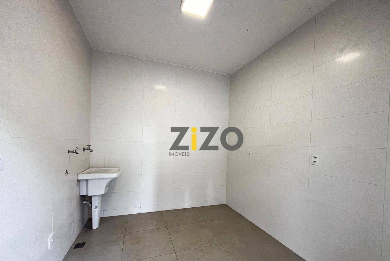 Casa de Condomínio para alugar com 5 quartos, 200m² - Foto 23