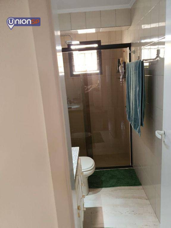 Apartamento à venda com 4 quartos, 140m² - Foto 9