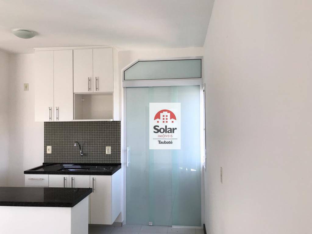 Apartamento à venda com 2 quartos, 81m² - Foto 2