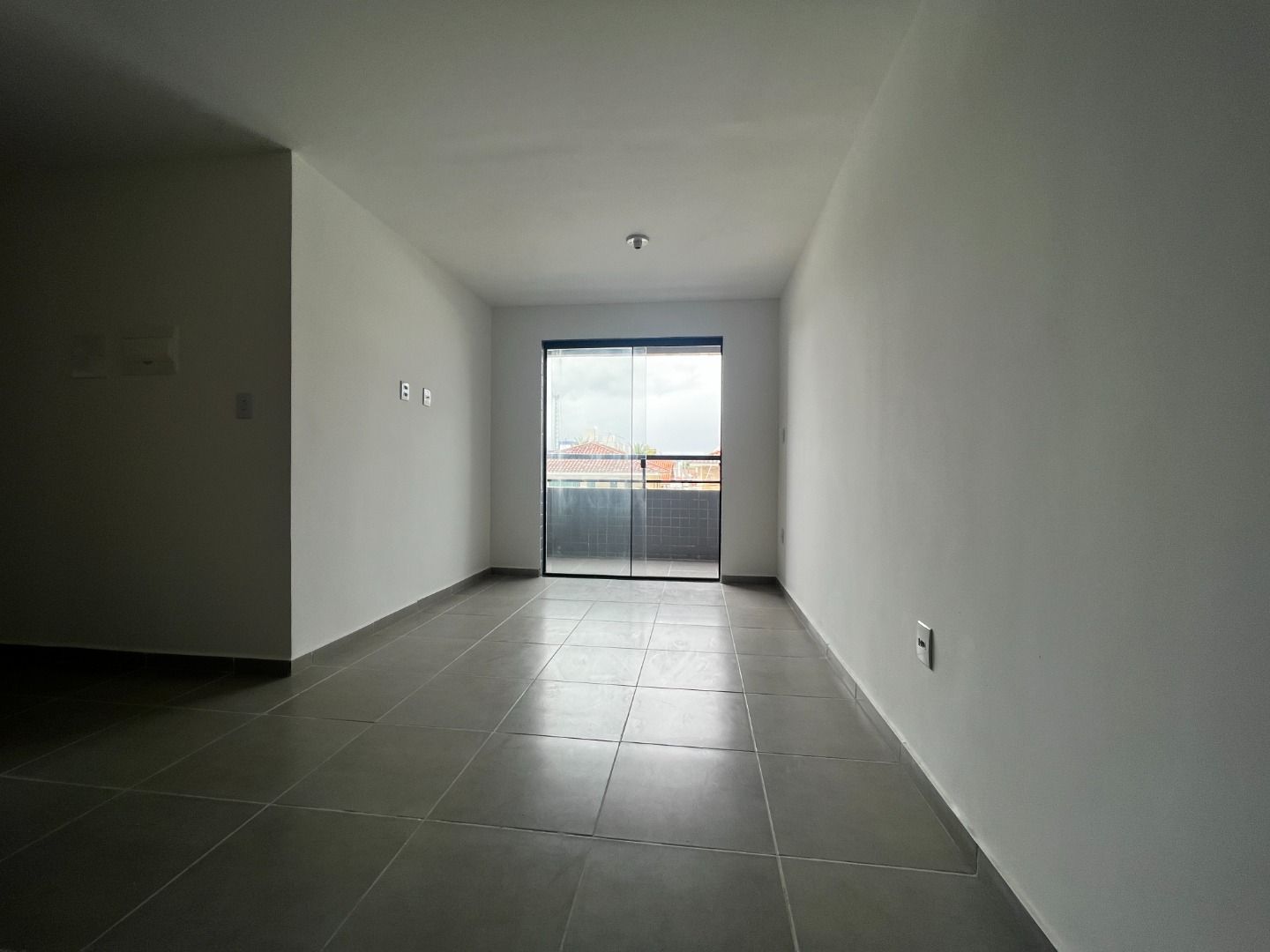 Apartamento à venda com 3 quartos, 61m² - Foto 23