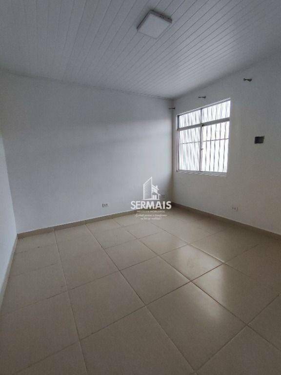 Casa à venda com 4 quartos, 144m² - Foto 12