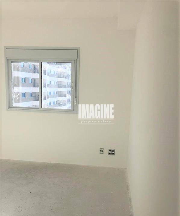 Apartamento à venda com 2 quartos, 67m² - Foto 12