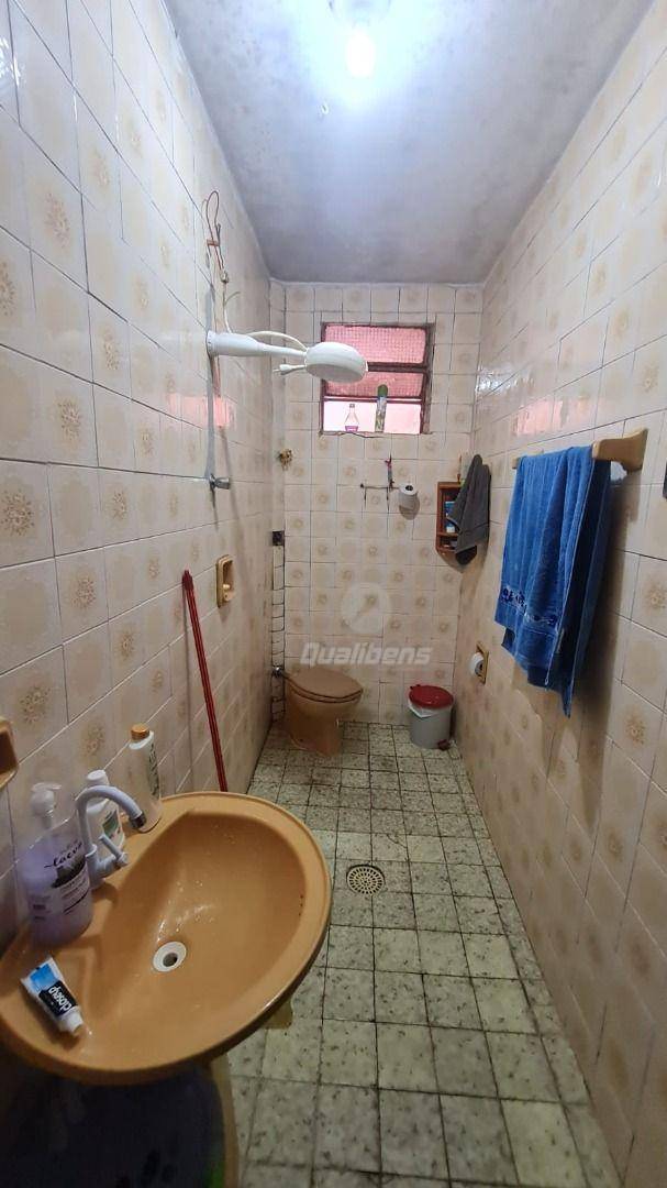 Casa à venda com 3 quartos, 111m² - Foto 7