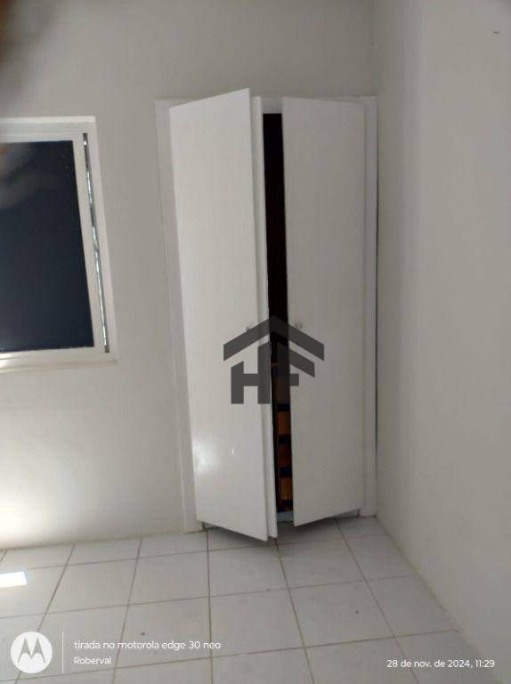 Apartamento à venda com 1 quarto, 42m² - Foto 11