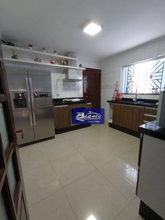 Sobrado à venda com 3 quartos, 160m² - Foto 8