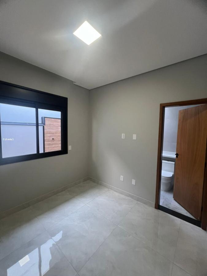 Casa de Condomínio à venda com 3 quartos, 145m² - Foto 14