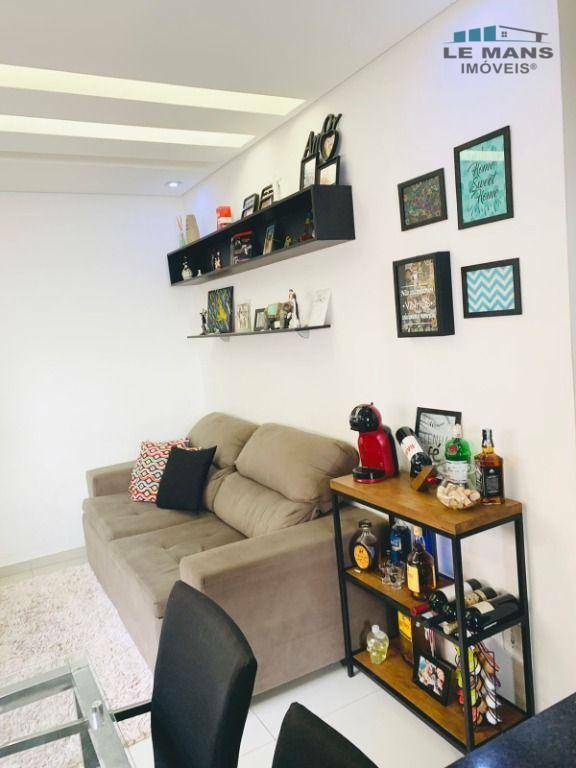 Apartamento à venda com 2 quartos, 46m² - Foto 5