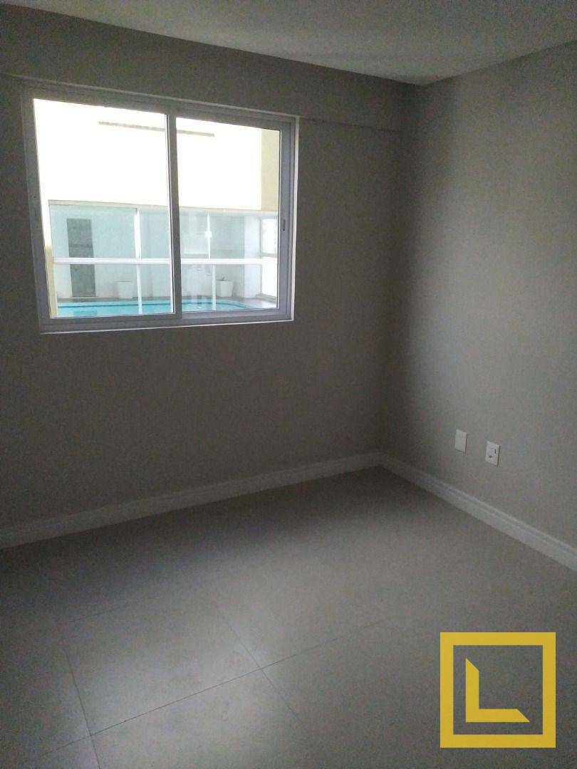 Apartamento à venda com 3 quartos, 100m² - Foto 15