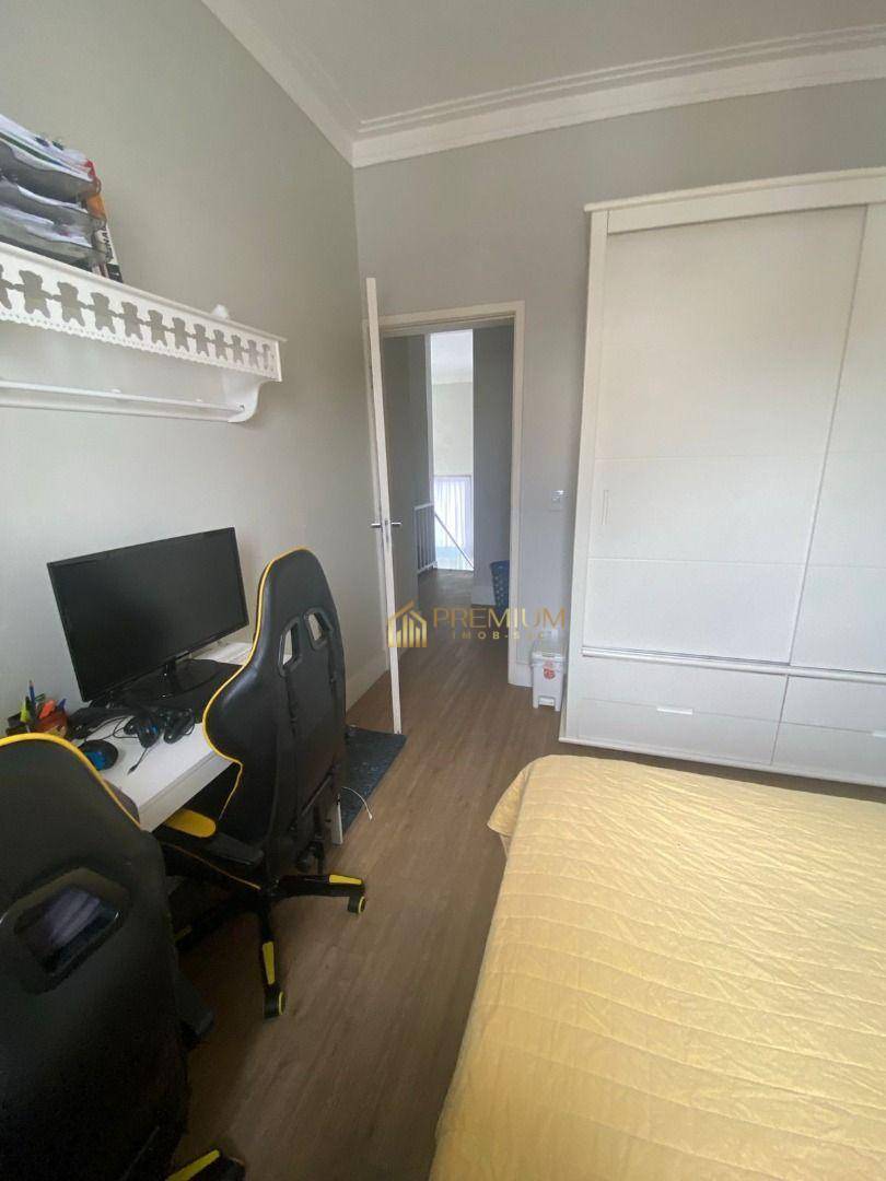 Sobrado à venda com 3 quartos, 230m² - Foto 22