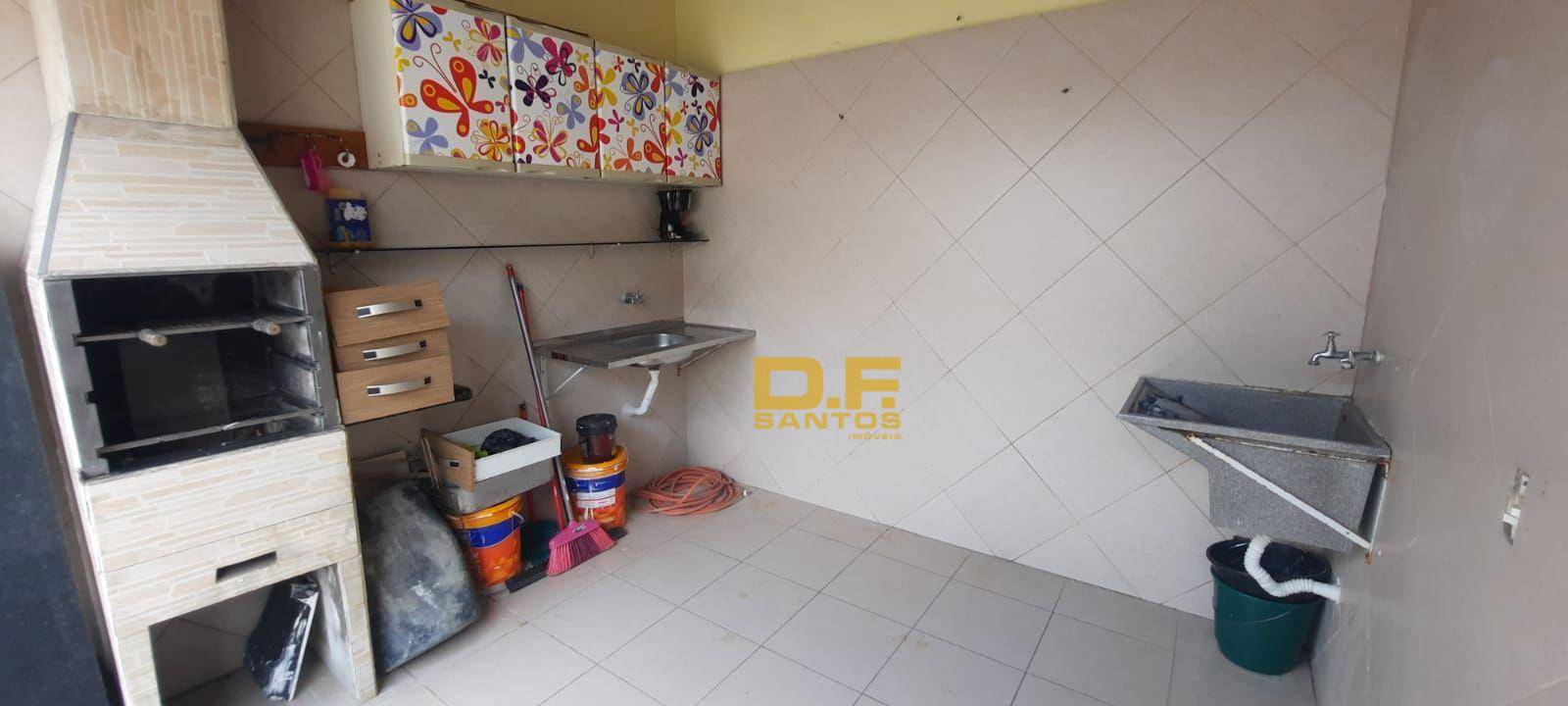 Casa à venda com 2 quartos, 105m² - Foto 12