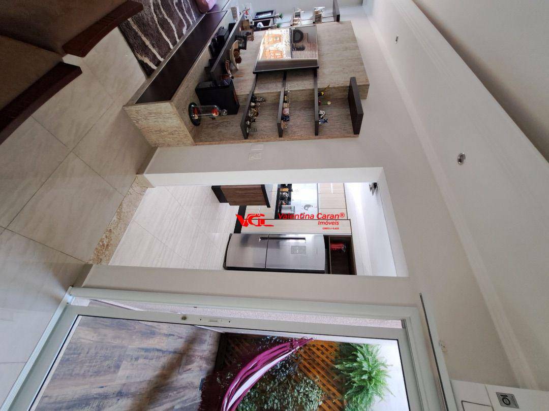 Sobrado à venda com 3 quartos, 216m² - Foto 5