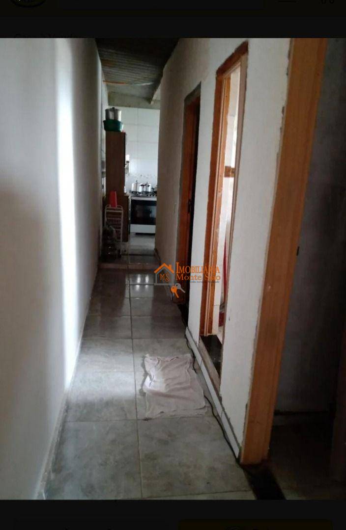 Casa à venda com 4 quartos, 140m² - Foto 15